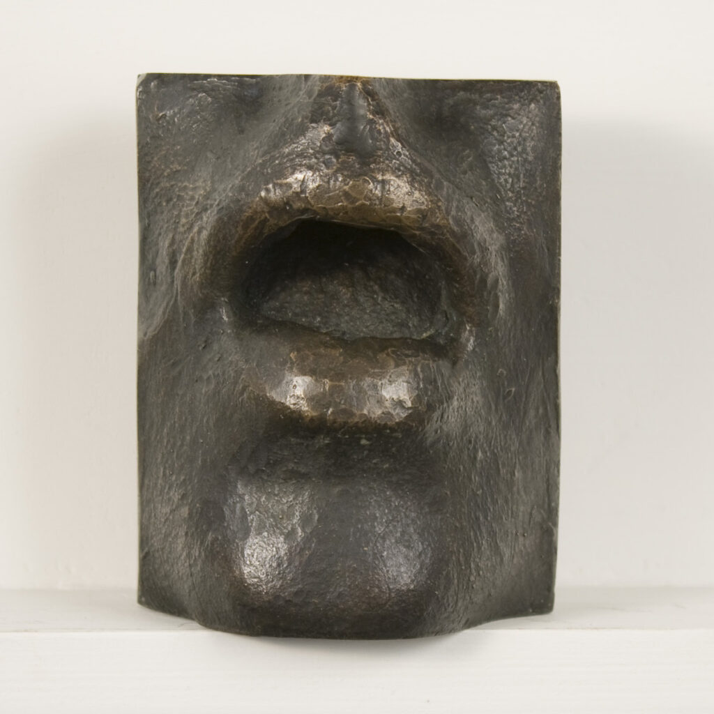 Rob Licht • <em>The Scream</em> • Bronze • 3″×2″×4″ • $900.00<a class="purchase" href="https://state-of-the-art-gallery.square.site/product/rob-licht-the-scream/2014" target="_blank">Buy</a>