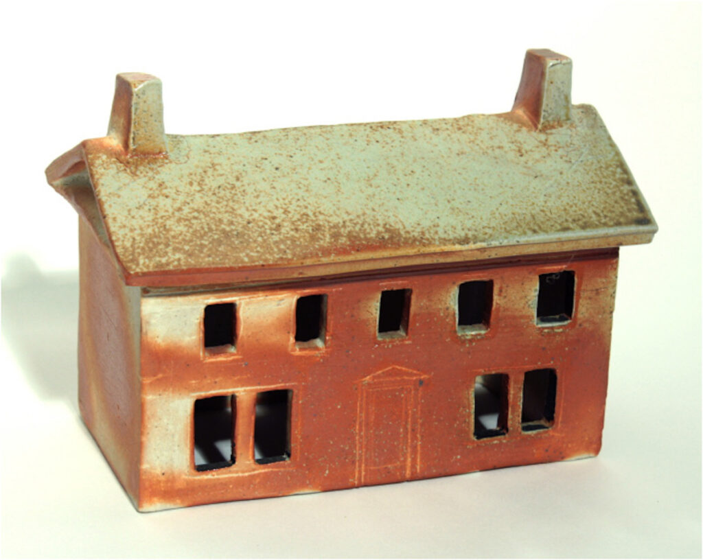 Rob Licht • <em>Wood Fired House</em> • Ceramic • 5½″×7″×5″ • $500.00<a class="purchase" href="https://state-of-the-art-gallery.square.site/product/rob-licht-wood-fired-house/1978" target="_blank">Buy</a>