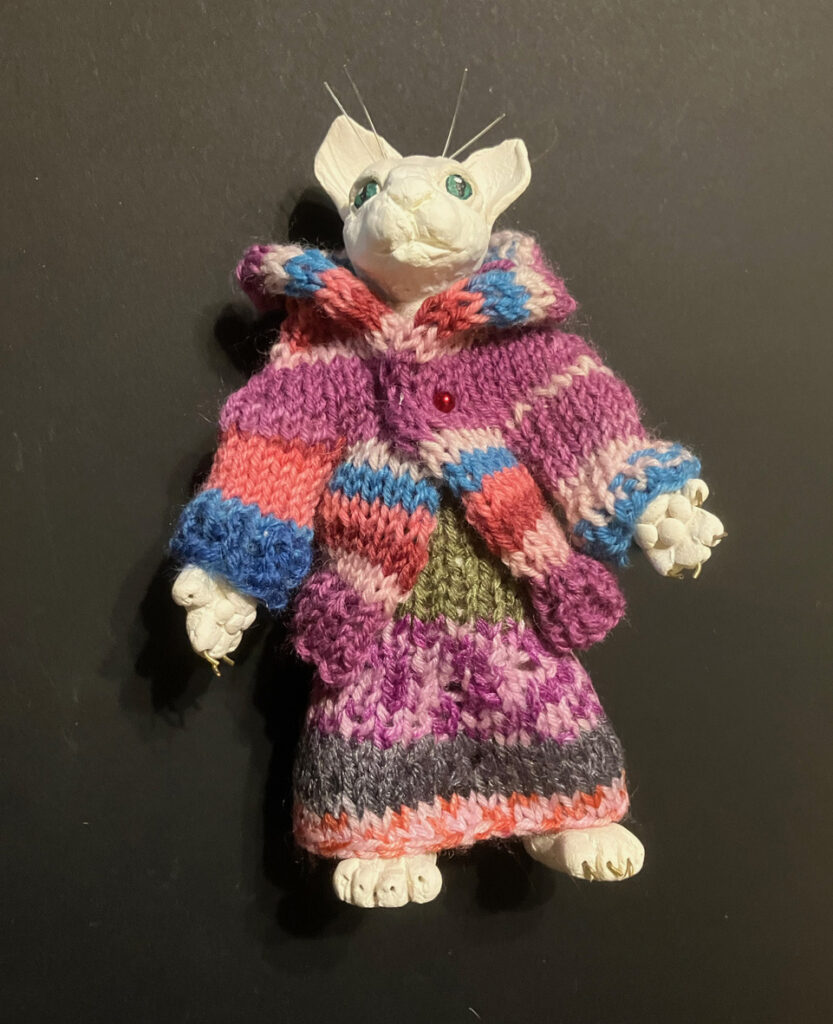 Margy Nelson&nbsp;• <em>Winter Wardrobe 5 (Cat)</em>&nbsp;• Mixed media&nbsp;• 8″×&nbsp;8″×&nbsp;3″&nbsp;• NFS
